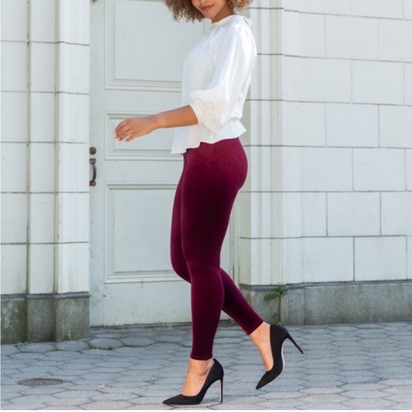 NWT Spanx Velvet Leggings in Rich Burgundy - Picture 5 of 7